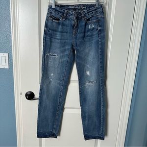 American Eagle Ex- Boyfriend Distressed Jeans 00